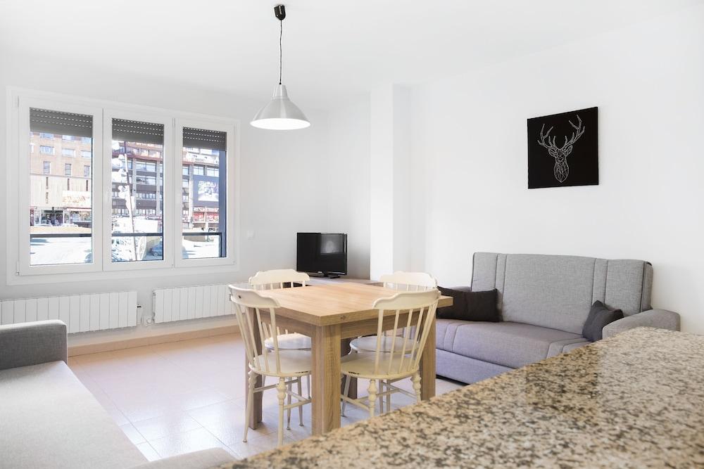 Abelletes Apartments