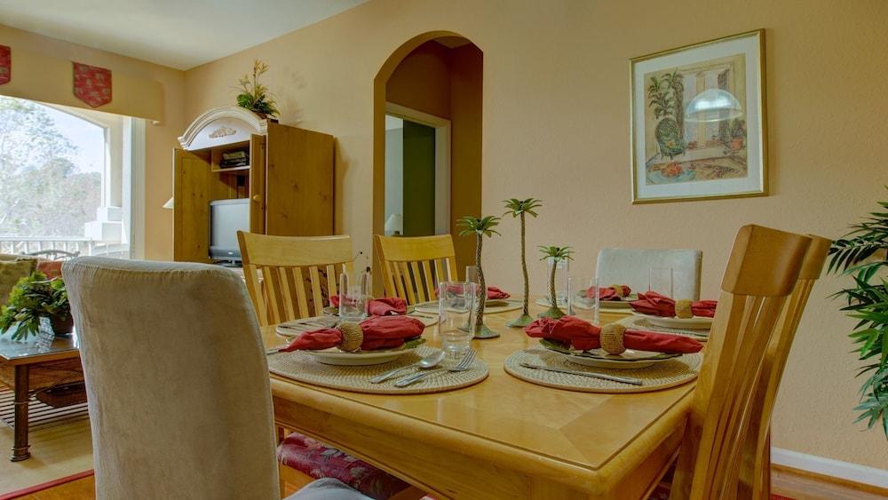Medway Condo at Windsor Palms Resort