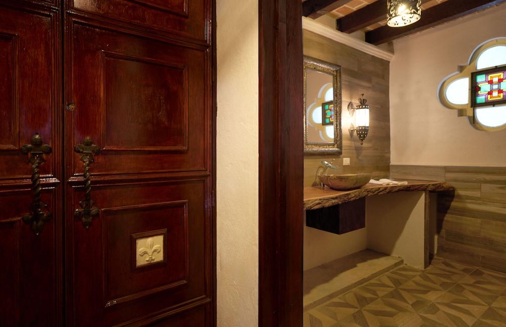 Cascadas Boutique Hotel