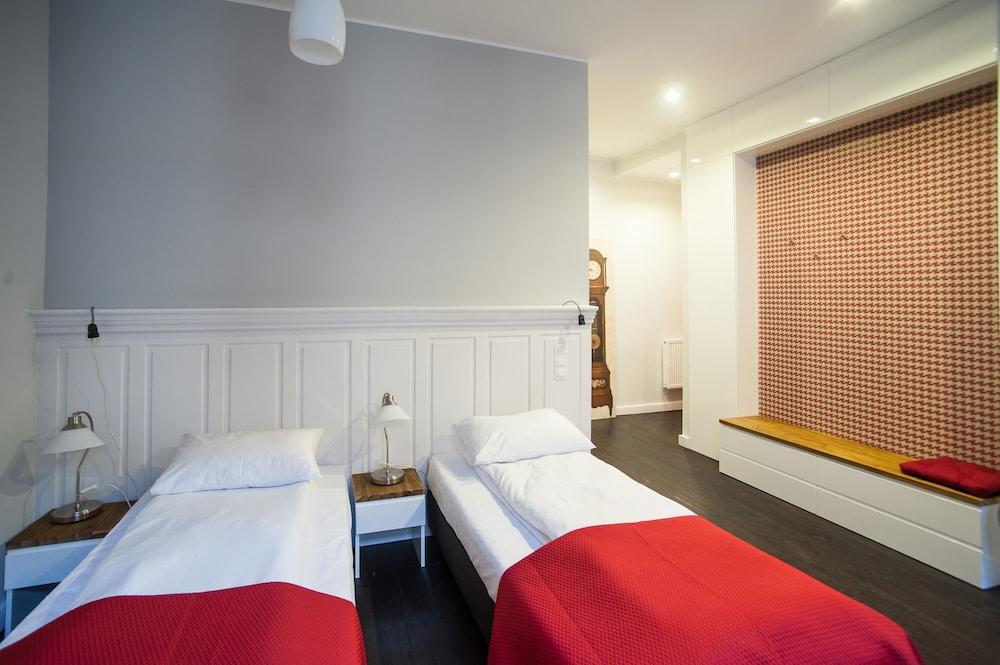 Good Time Aparthotel