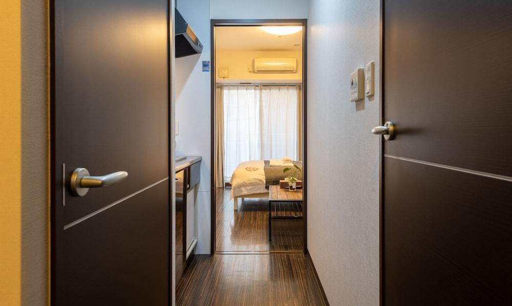 Yeah Room Gion Shijo