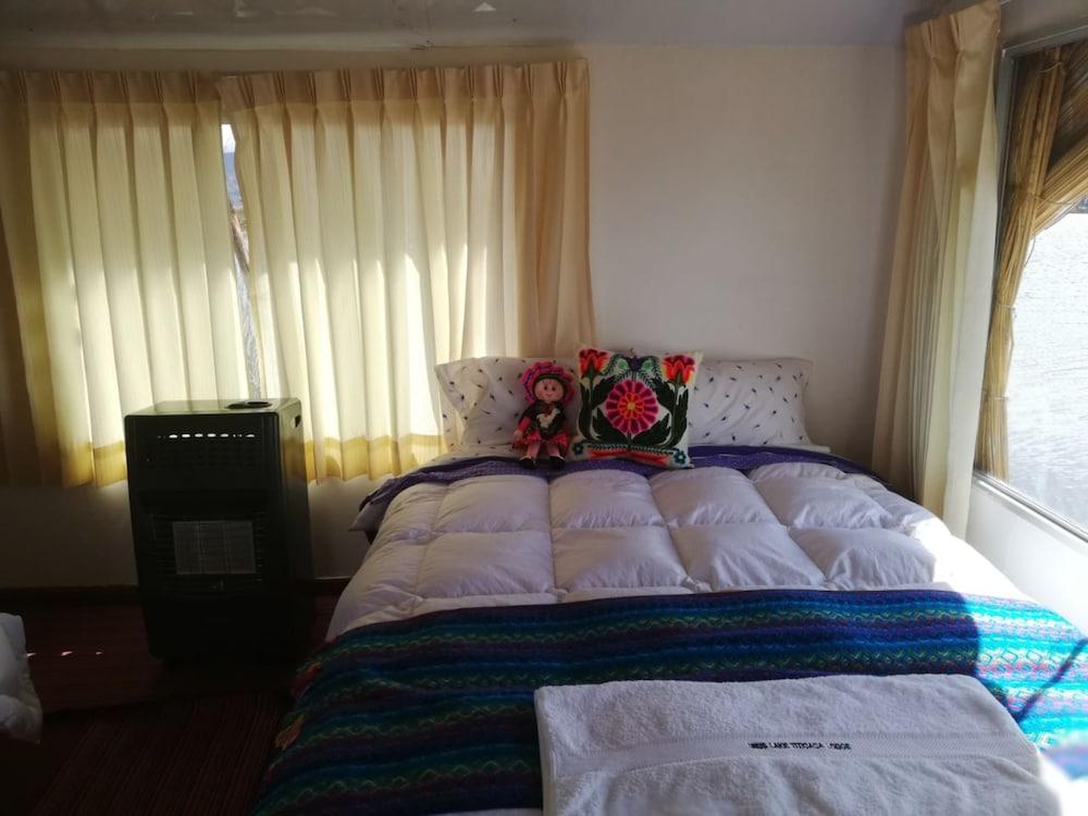 Uros Lake Titicaca Lodge