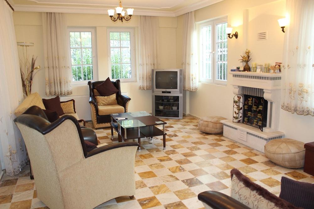 Villa Bremar by Turkish Lettings