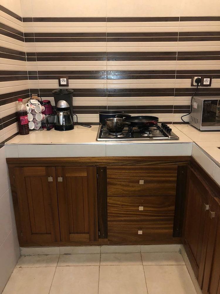 Stayplus Mermoz Pyrotechnique Niang