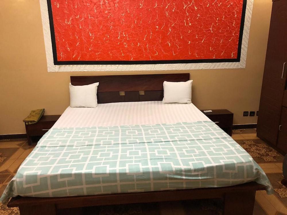 Stayplus Residence Zeina Suite