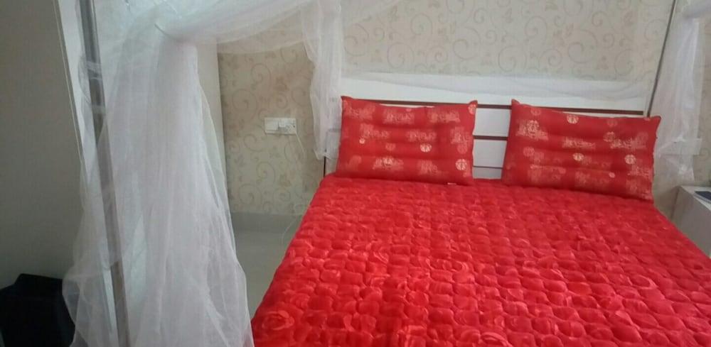 Comfortable and Gorgeous Garden suites