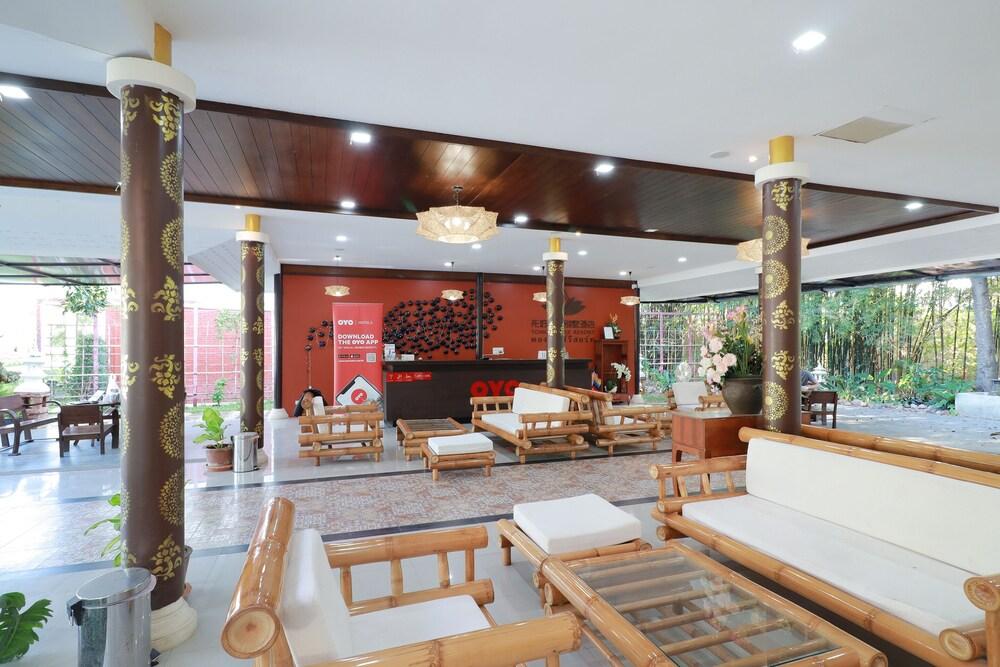 OYO 557 Tong House Resort