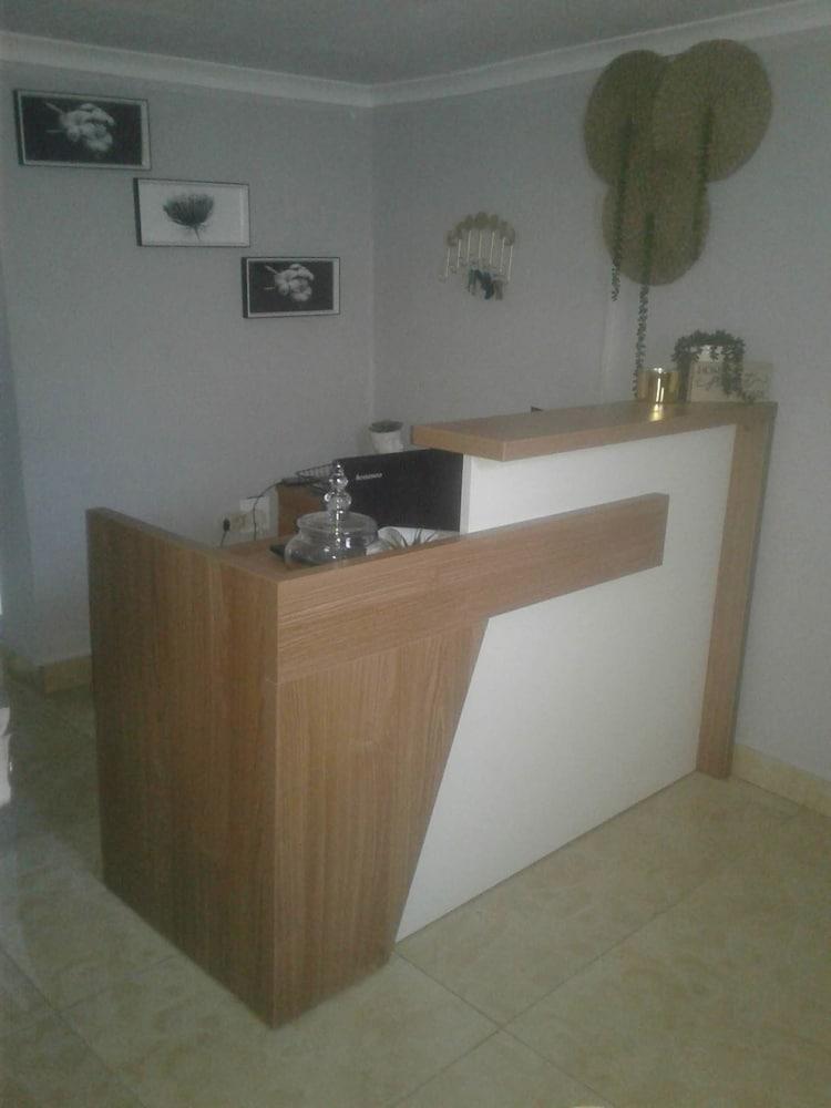 Denver Echo- Executive Guest House