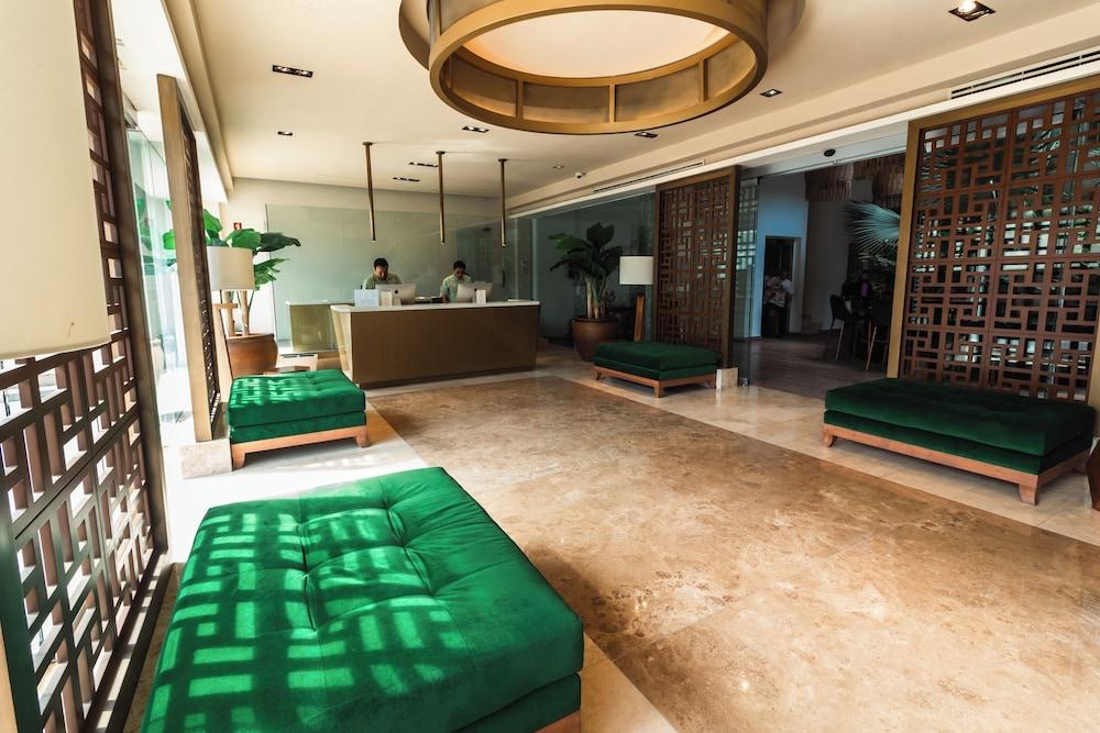 Antera Hotel & Residences