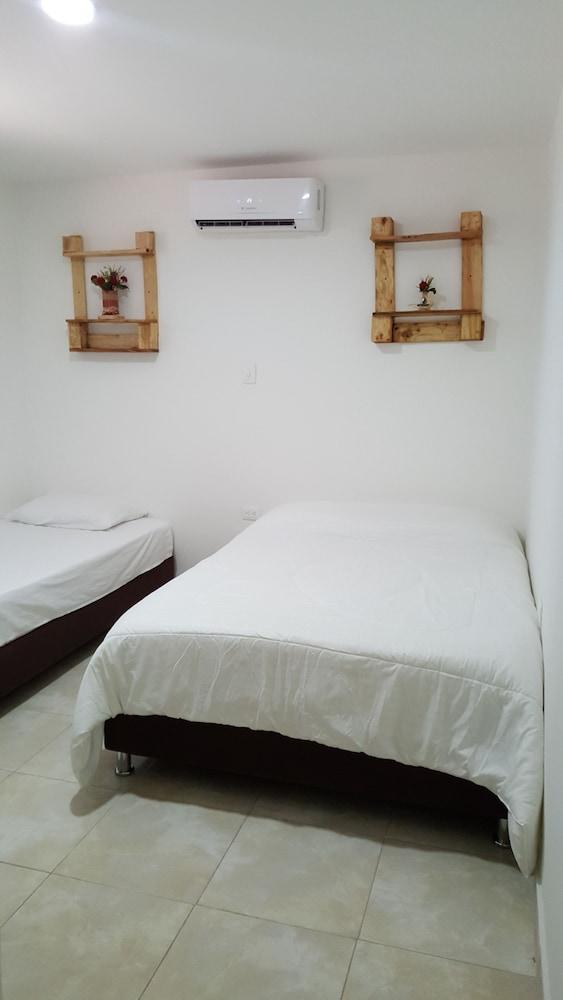 Hotel Progreso Plaza