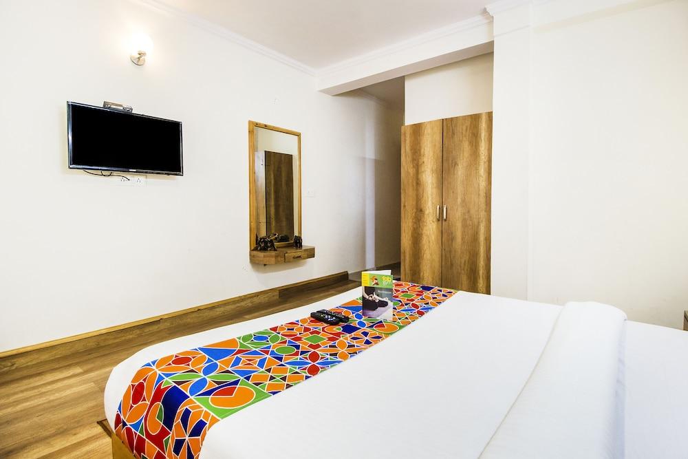 FabEscape Hill Partridge Cottage