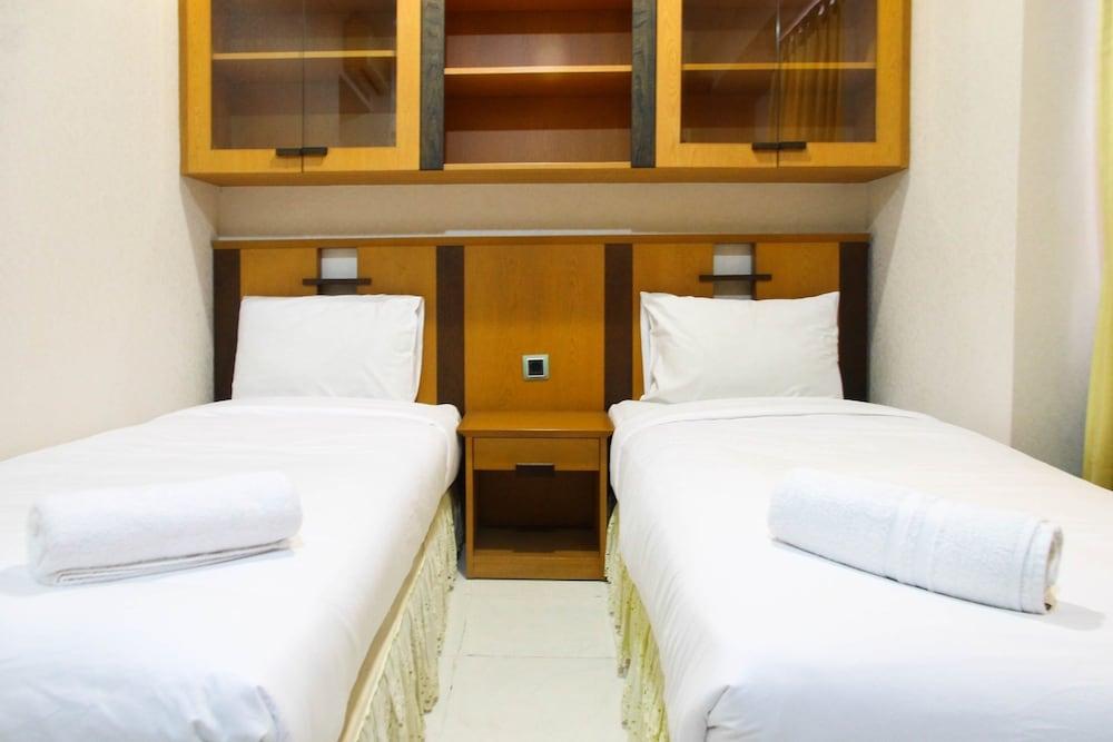 2BR Family Sudirman Condominium Apartment near Plaza Semanggi