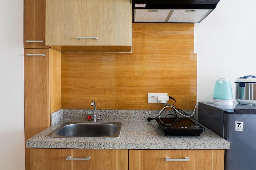 Strategic Studio Apartment at Orchard Mansion Supermall