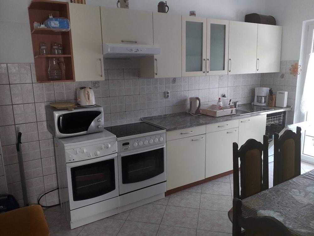 Holiday House Perkic mm