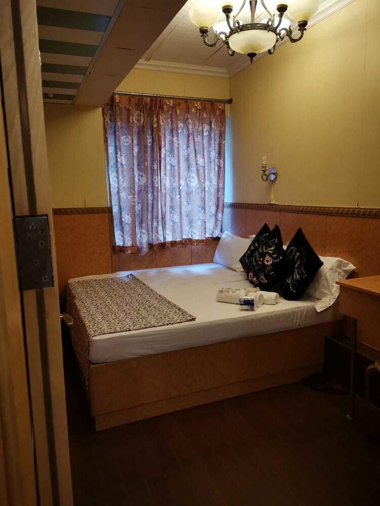 Payless Guest House A2