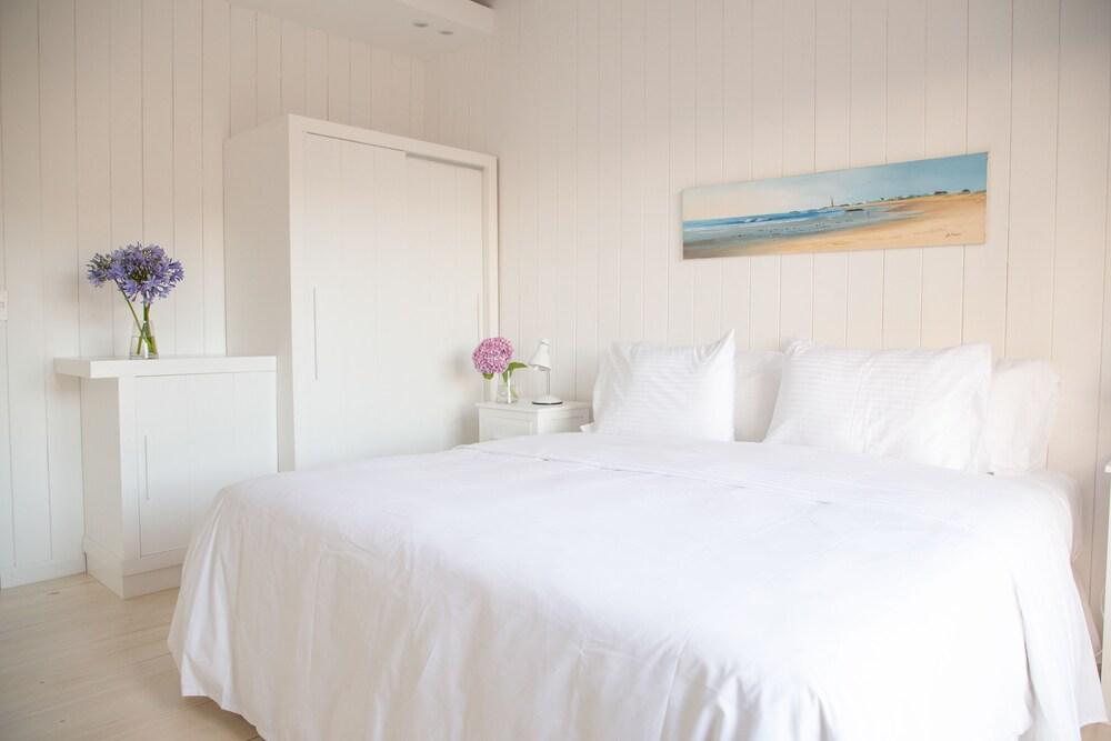 Casa Flor - Adults Only