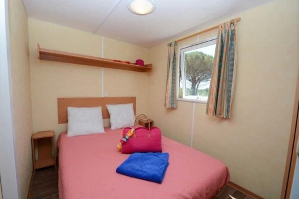 Parc Saint James Oasis Village