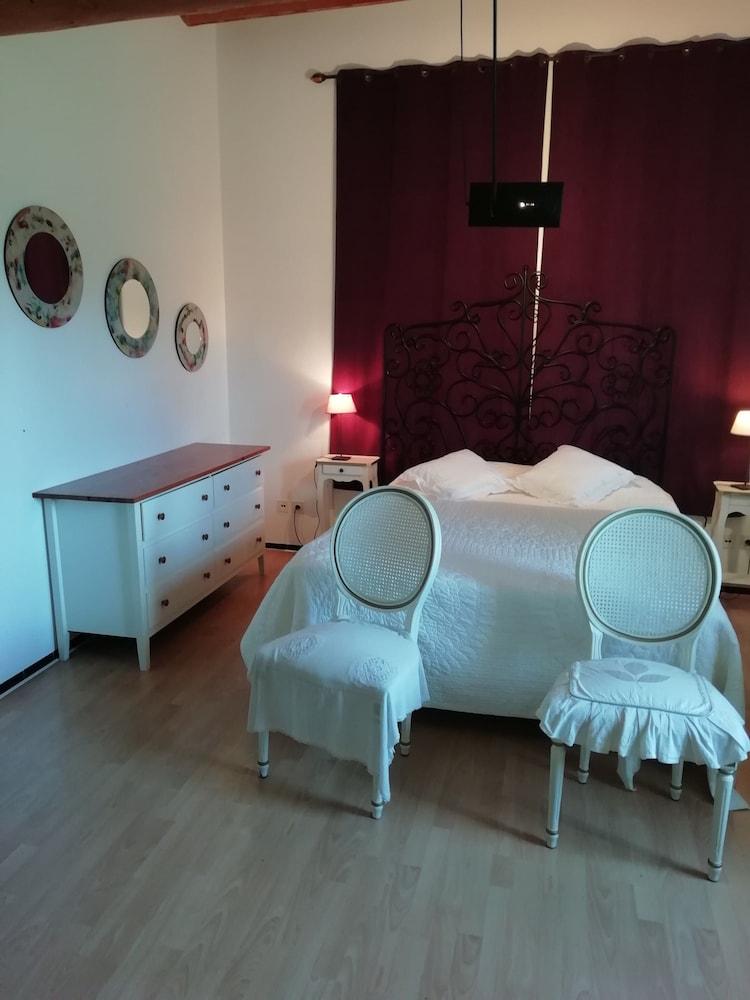 Ancien Mas du Moulin