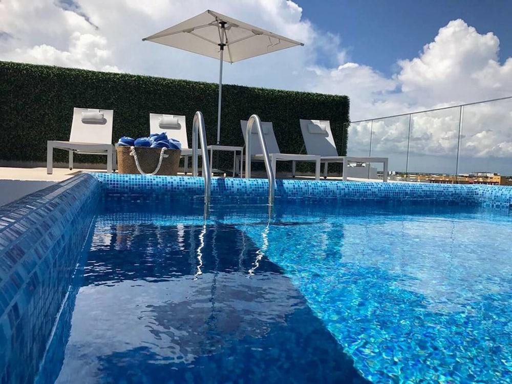 Penthouse con Alberca Privada Vista al Mar