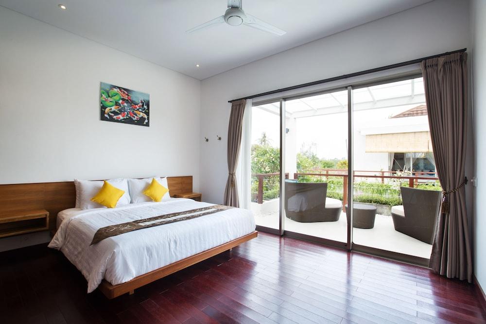 Sunset Paradise Villa Jimbaran 3003