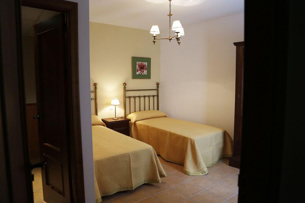 Hostal Caballero
