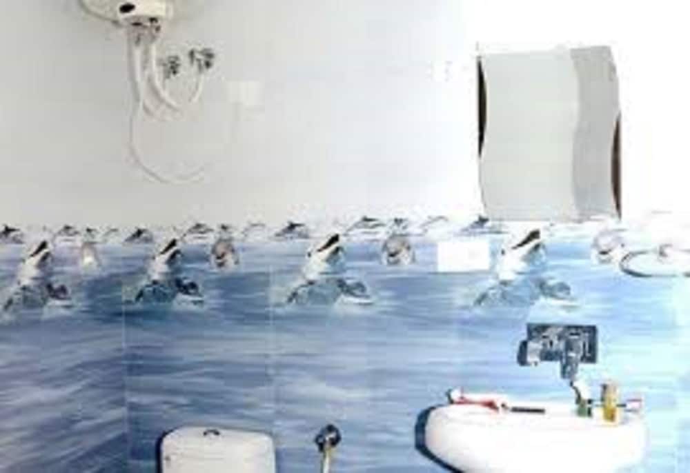 Hotel Bhagsu Sarovar Dharamshala