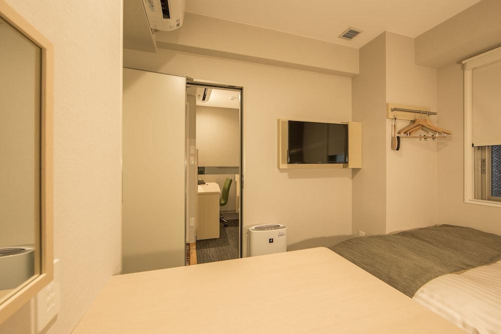 Super Hotel Premier Osaka Honmachi