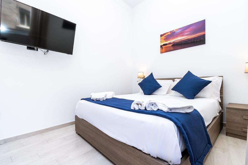 Palazzo Settembrini 49