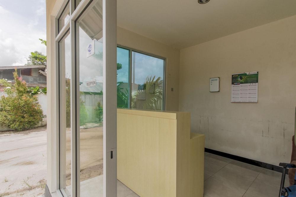 RedDoorz @ Jalan Bukit Keminting