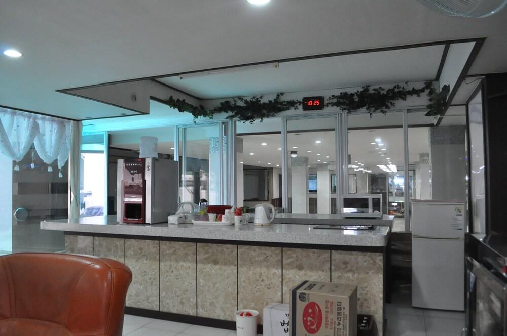 Purunsan Youth-tel 2nd