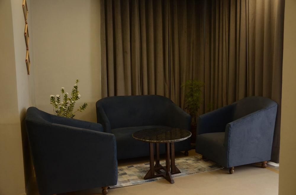 Van Durga Villas & Suites Katra