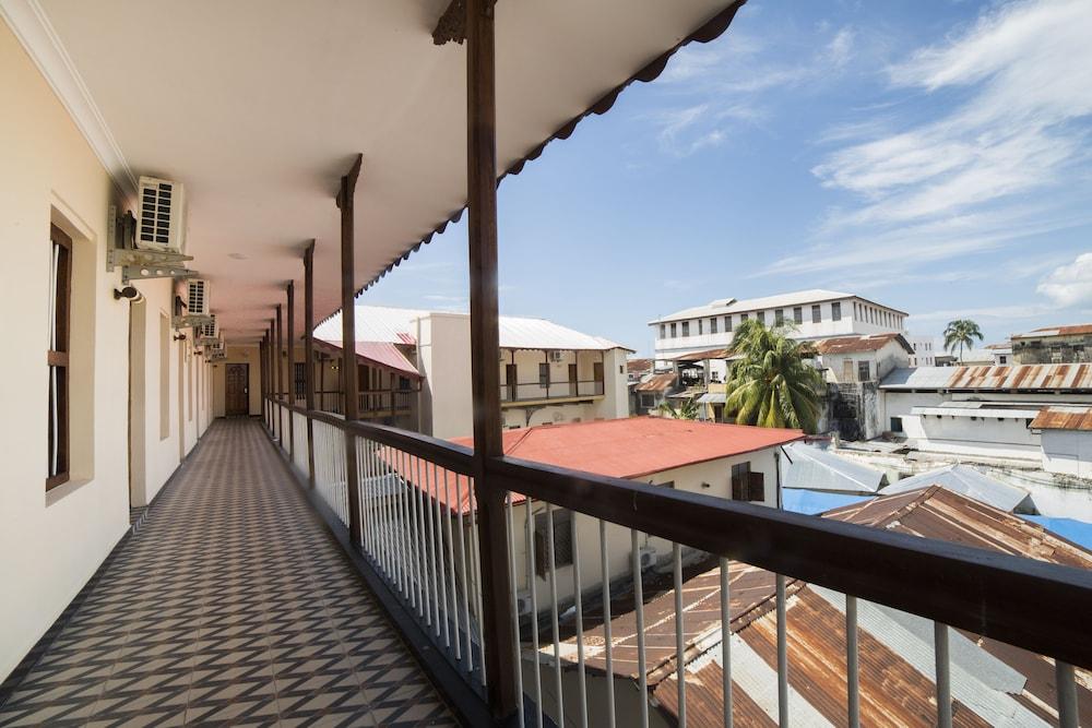 Antonio Garden Hotel