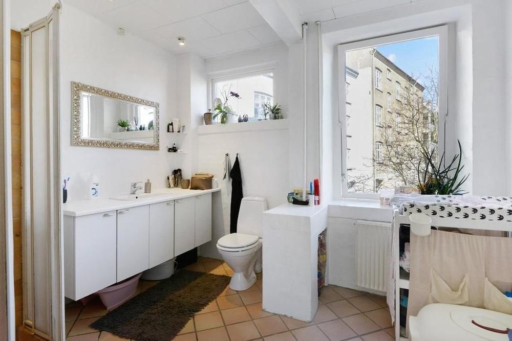 Aalborg Bed and Breakfast