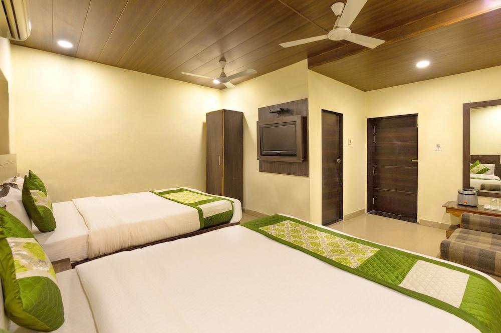 Hotel Banjara Mount Abu
