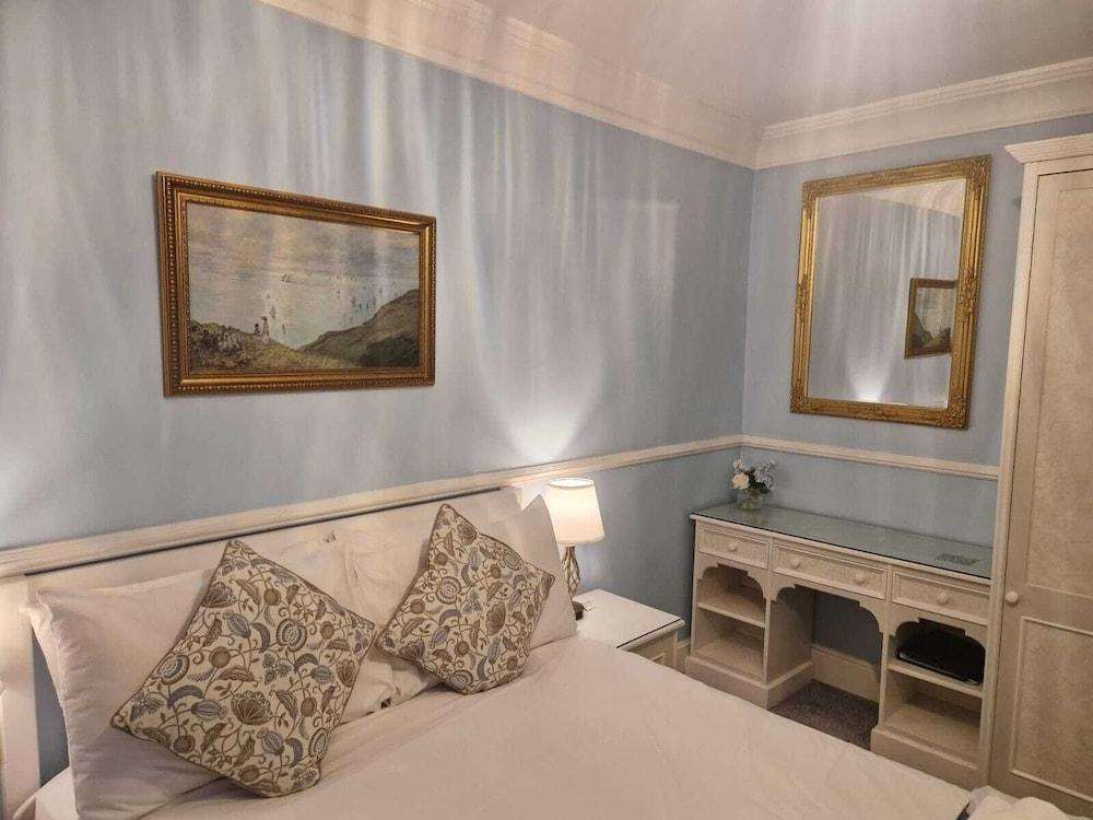 St. Margaret's Hotel