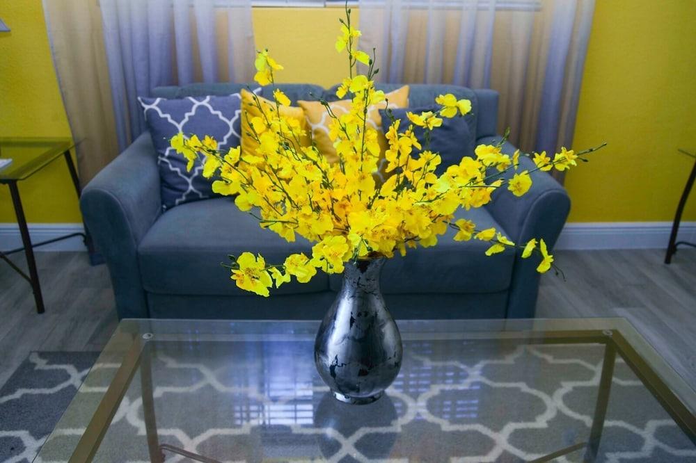 Jubilee Gardens Freeport