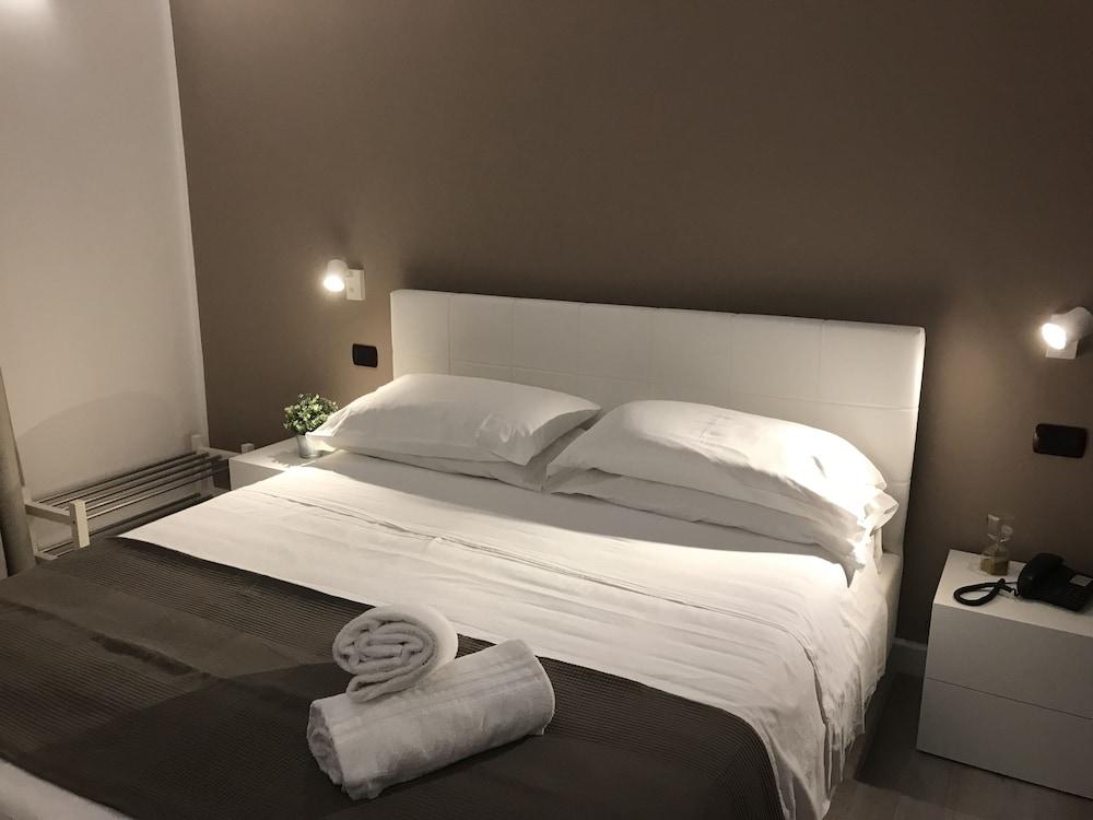 Casa Albergo Portale Pirrera