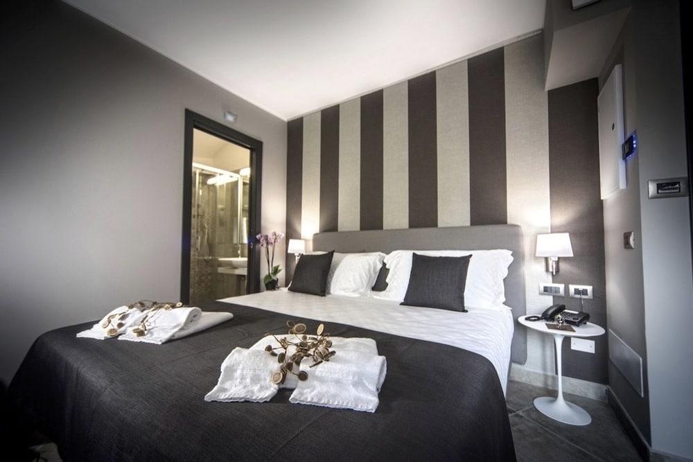 Etnea 454   Catania Luxury Rooms