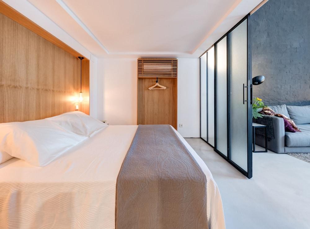 Puerta del Arenal II