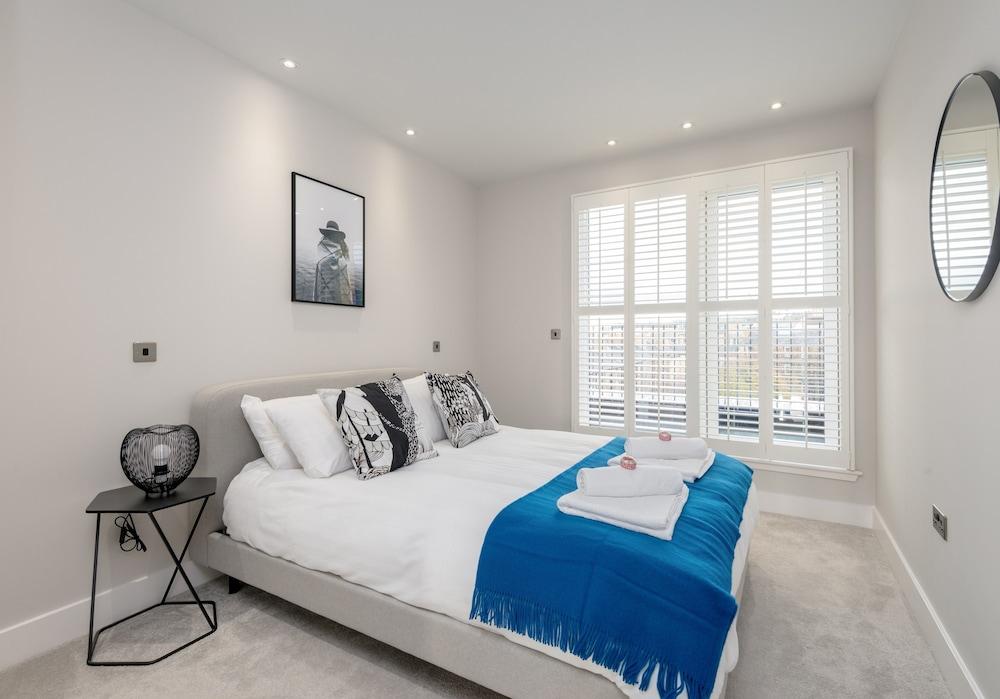 Silver Lining - Penthouse with parking