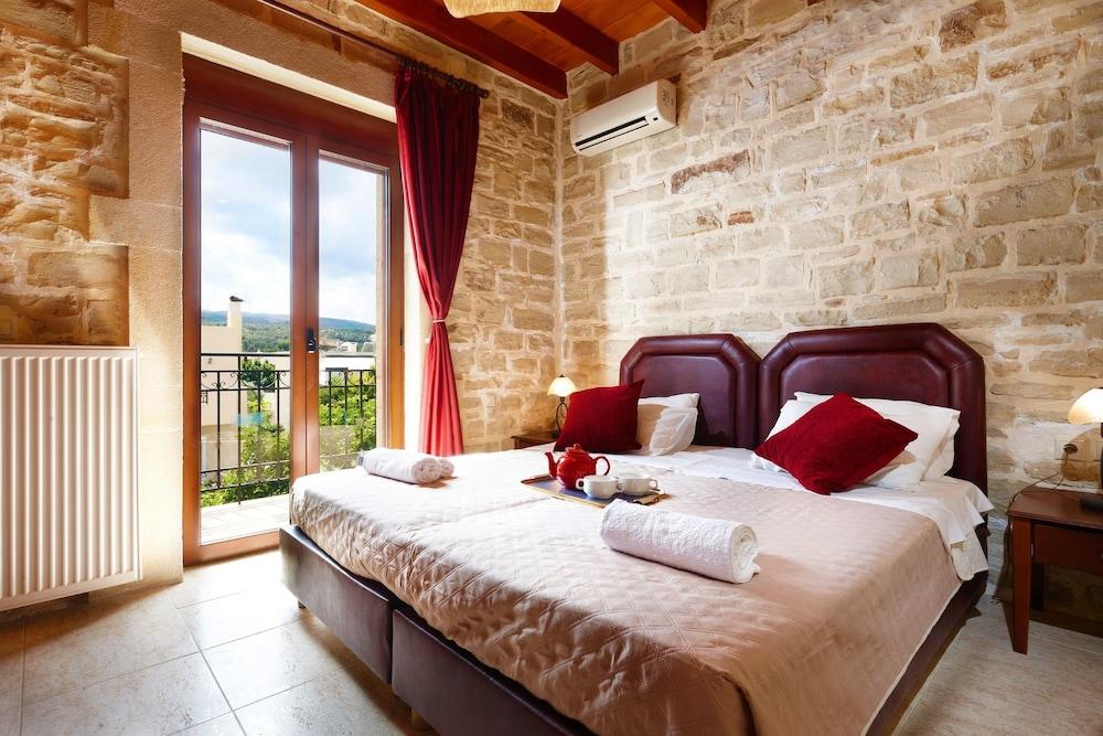 disCrete Villa Loutra