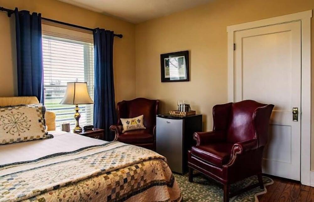 The Guesthouse at Rosecrest Farm