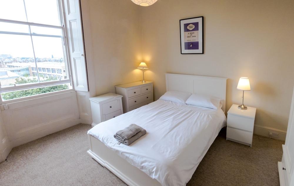 Silver Lining - Luxury Thirlestane Road