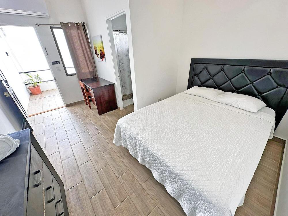 Surf Ranch Tamarindo