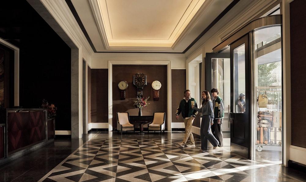 Four Seasons Hotel One Dalton Street, Boston