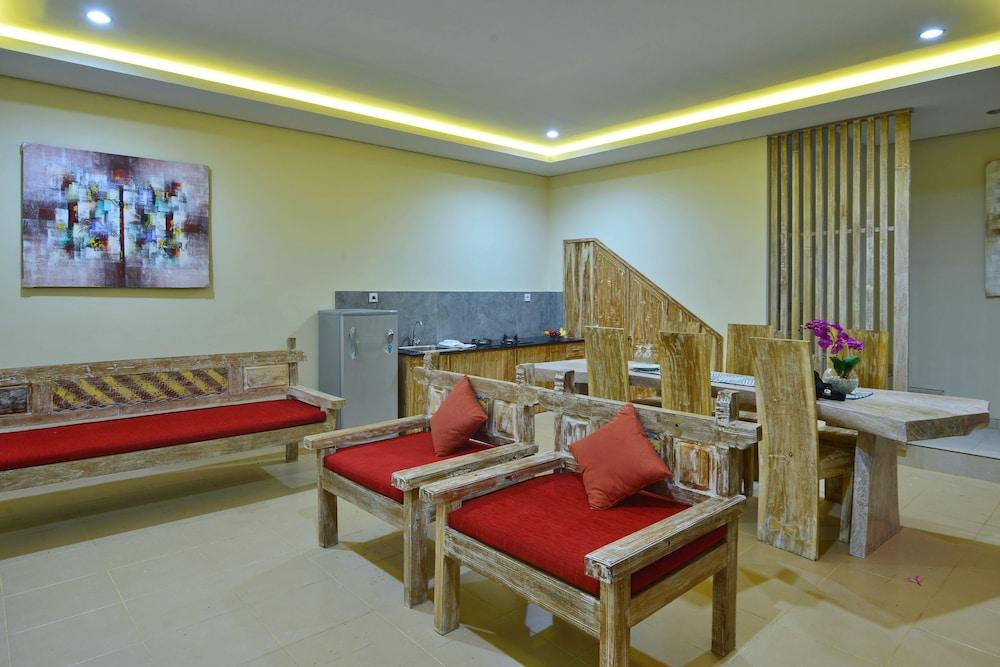 Krisandi House Jimbaran