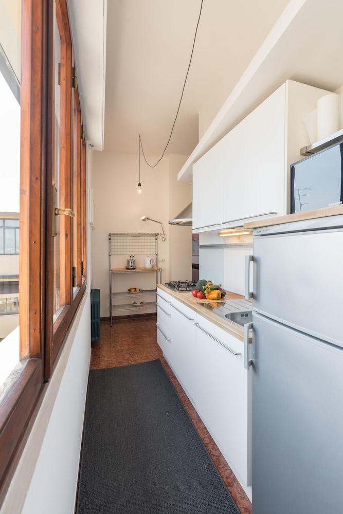 Flospirit - Penthouse with City View