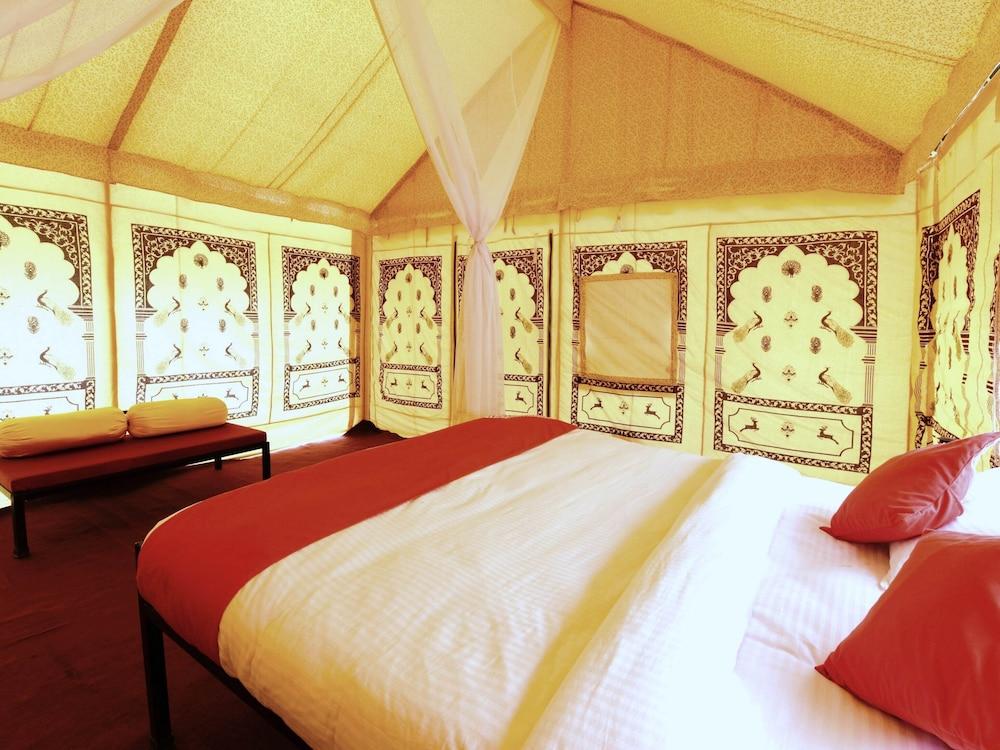 Collection O 24960 Amigo Camps