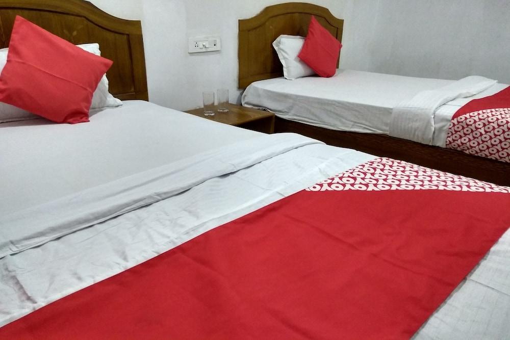 OYO 22721 Hotel Maya Buddha