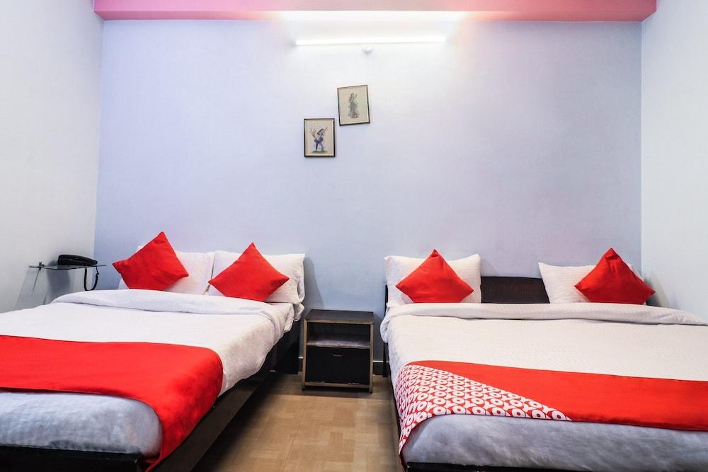 OYO 24228 Hotel Hans